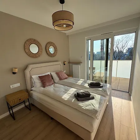 Apartment 4summer Golden Dune - Parking, Przestronne Mieszkanie 50m2, Caly Do Dyspozycji, Duzy Taras Z Pieknym Zachodem Slonca Parkplatz, Geraeumige Mit 50 M2, Ganzes Zur Verfuegung, Grosse Terrasse Mit Wunderschoenem Sonnenunterga