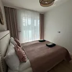 Apartamento 4summer Golden Dune - Parking, Przestronne Mieszkanie 50m2, Cały Do Dyspozycji, Duży Taras Z Pięknym Zachodem Słońca Parkplatz, Geräumige Mit 50 M2, Ganzes Zur Verfügung, Große Terrasse Mit Wunderschönem Sonnenuntergang *