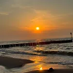 4summer Golden Dune - Parking, Przestronne Mieszkanie 50m2, Cały Do Dyspozycji, Duży Taras Z Pięknym Zachodem Słońca Parkplatz, Geräumige Mit 50 M2, Ganzes Zur Verfügung, Große Terrasse Mit Wunderschönem Sonnenuntergang *
