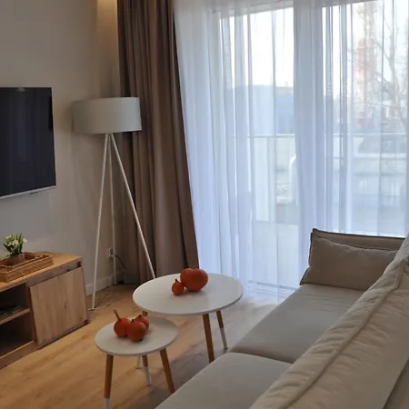 Apartament 4summer Golden Dune - Parking, Przestronne Mieszkanie 50m2, Cały Do Dyspozycji, Duży Taras Z Pięknym Zachodem Słońca Parkplatz, Geräumige Mit 50 M2, Ganzes Zur Verfügung, Große Terrasse Mit Wunderschönem Sonnenuntergang *