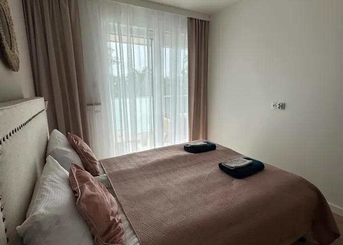 Apartment 4summer Golden Dune - Parking, Przestronne Mieszkanie 50m2, Caly Do Dyspozycji, Duzy Taras Z Pieknym Zachodem Slonca Parkplatz, Geraeumige Mit 50 M2, Ganzes Zur Verfuegung, Grosse Terrasse Mit Wunderschoenem Sonnenunterga *