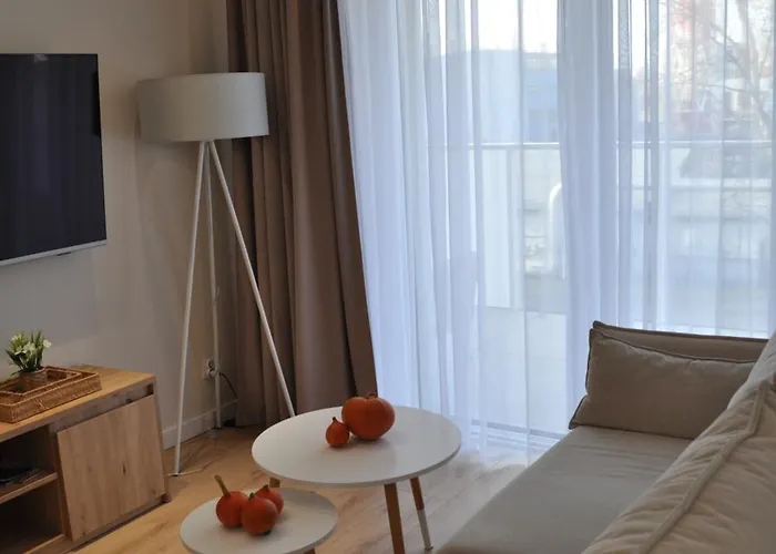 Apartment 4summer Golden Dune - Parking, Przestronne Mieszkanie 50m2, Caly Do Dyspozycji, Duzy Taras Z Pieknym Zachodem Slonca Parkplatz, Geraeumige Mit 50 M2, Ganzes Zur Verfuegung, Grosse Terrasse Mit Wunderschoenem Sonnenunterga *