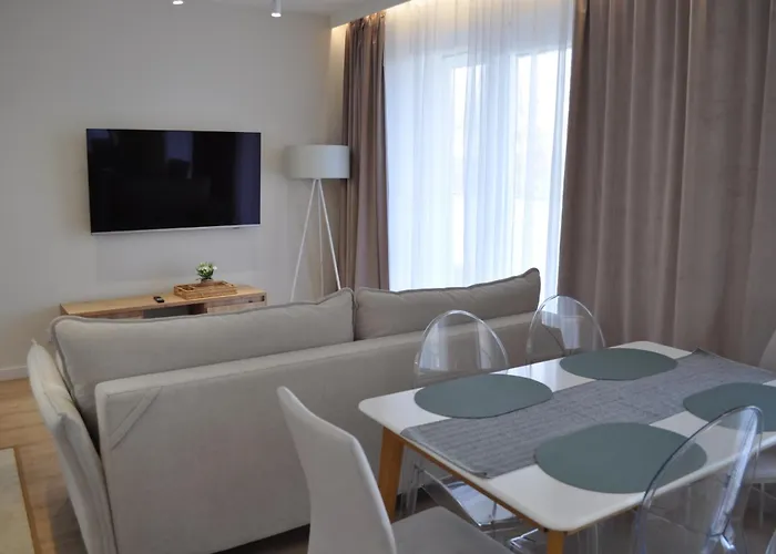 4summer Golden Dune - Parking, Przestronne Mieszkanie 50m2, Caly Do Dyspozycji, Duzy Taras Z Pieknym Zachodem Slonca Parkplatz, Geraeumige Mit 50 M2, Ganzes Zur Verfuegung, Grosse Terrasse Mit Wunderschoenem Sonnenunterga Kolobrzeg