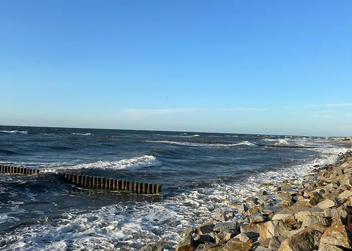 Apartment 4summer Golden Dune - Parking, Przestronne Mieszkanie 50m2, Caly Do Dyspozycji, Duzy Taras Z Pieknym Zachodem Slonca Parkplatz, Geraeumige Mit 50 M2, Ganzes Zur Verfuegung, Grosse Terrasse Mit Wunderschoenem Sonnenunterga Kolobrzeg